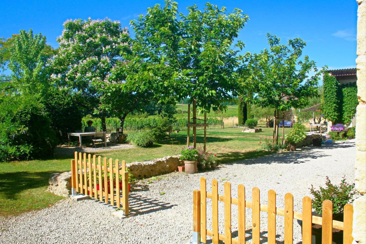 Bleu Raisin Bed & Breakfast Les Salles-de-Castillon Dış mekan fotoğraf